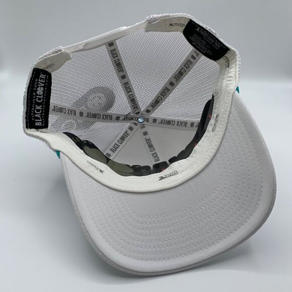 Black Clover Live Lucky Mens White Engraved 4 Snapback Trucker Hat New - Picture 4 of 6